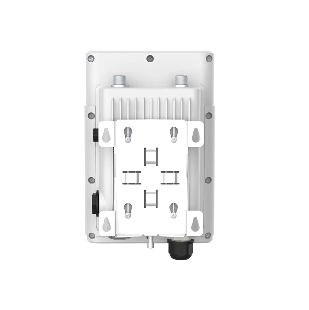 LoRaWan Gateway - UG67-L04EU-868M
