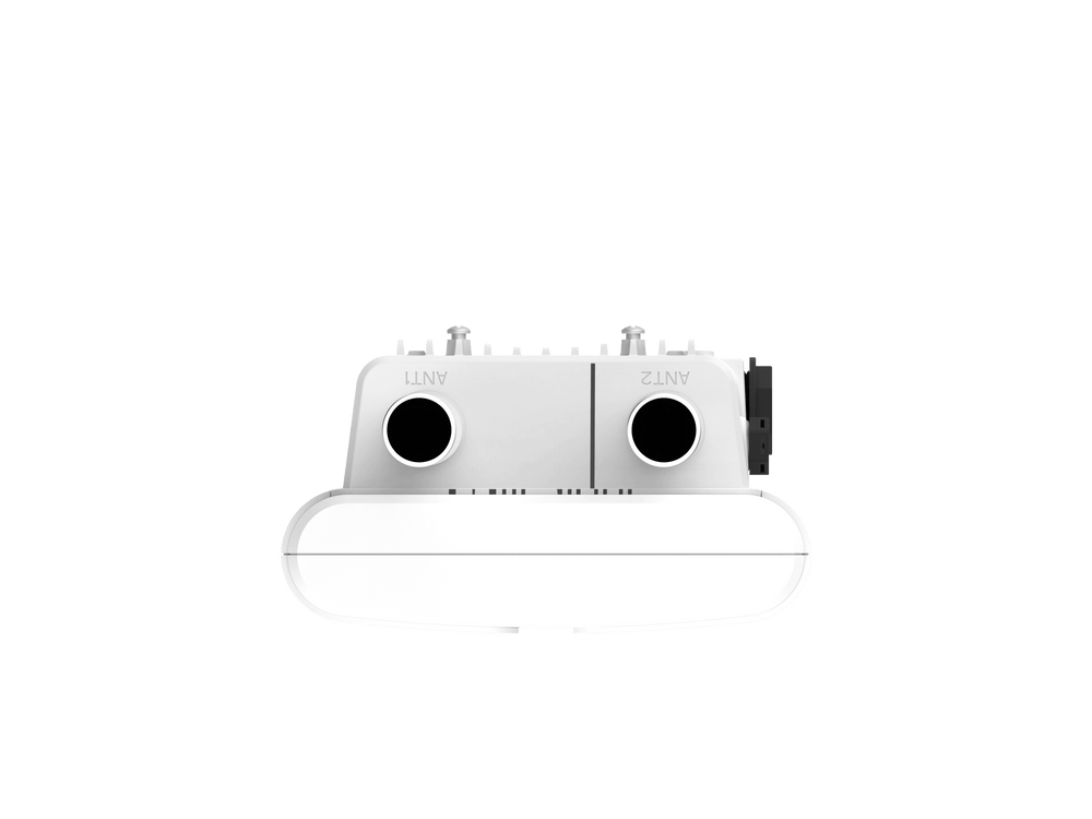milesight-ug67-lorawan-gateway-top
