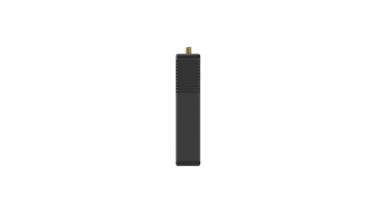 milesight-ug56-lorawan-gateway-left