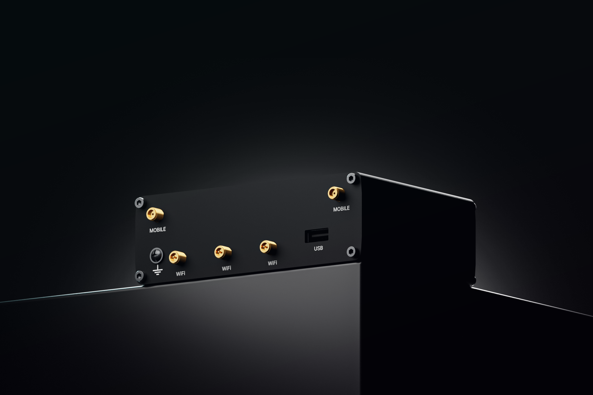 Face antennes du routeur RUTC41 avec deux connecteurs mobiles, trois connecteurs Wi-Fi et USB